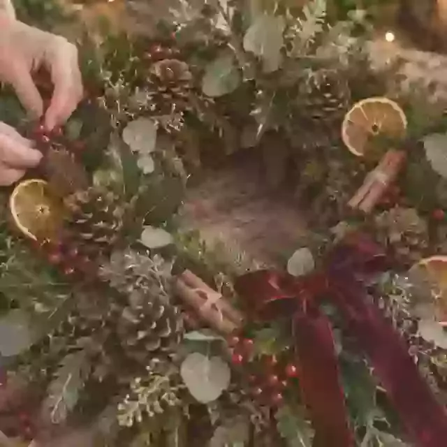 Luxury Festive Wreath Making